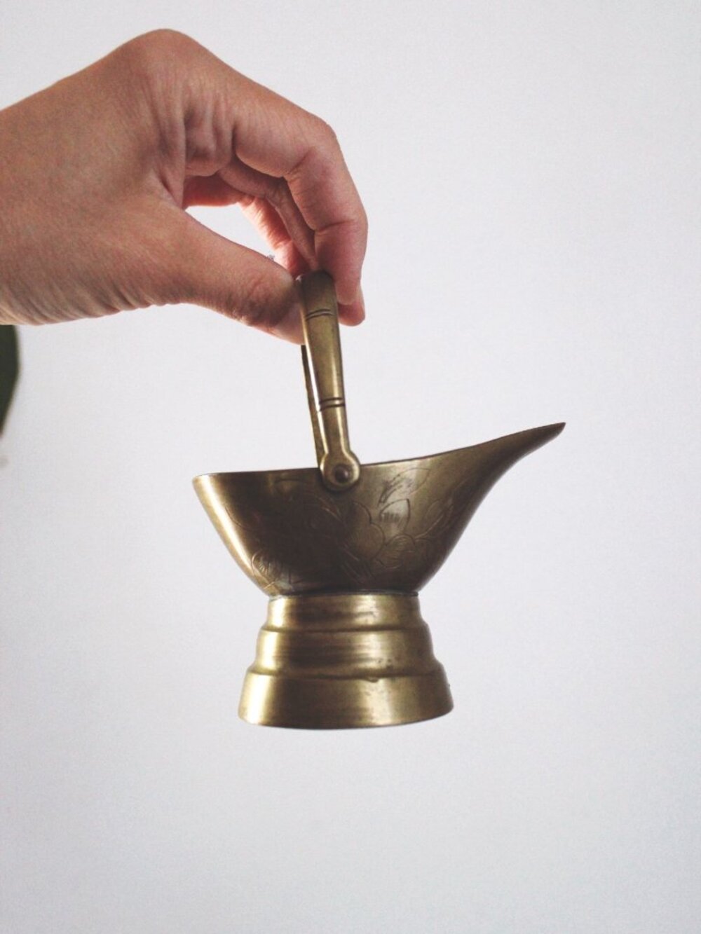 Vintage Small Mini Brass Coal Scuttle Trinket Dish Planter Engraved Ornate